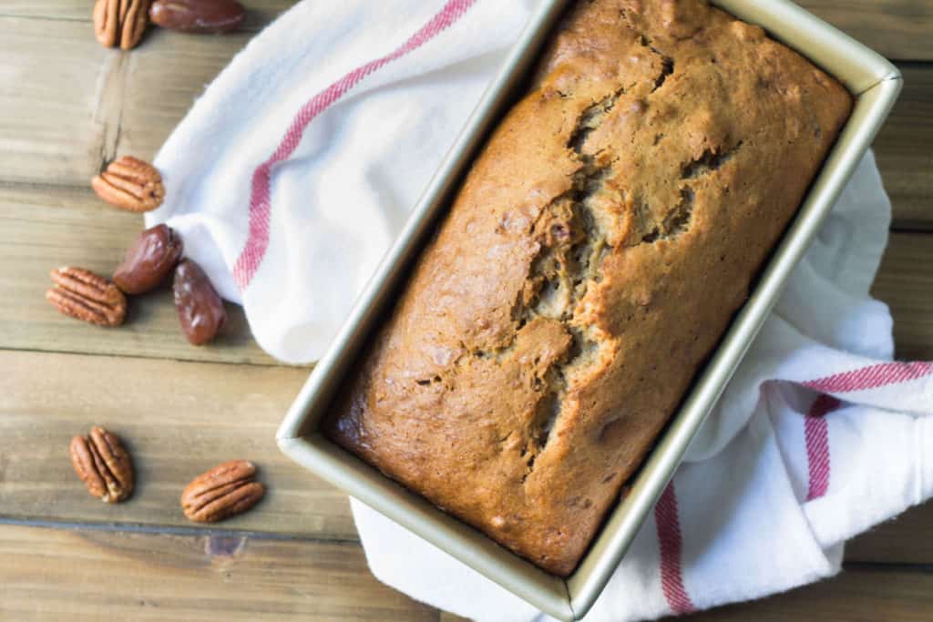 banana date nut bread
