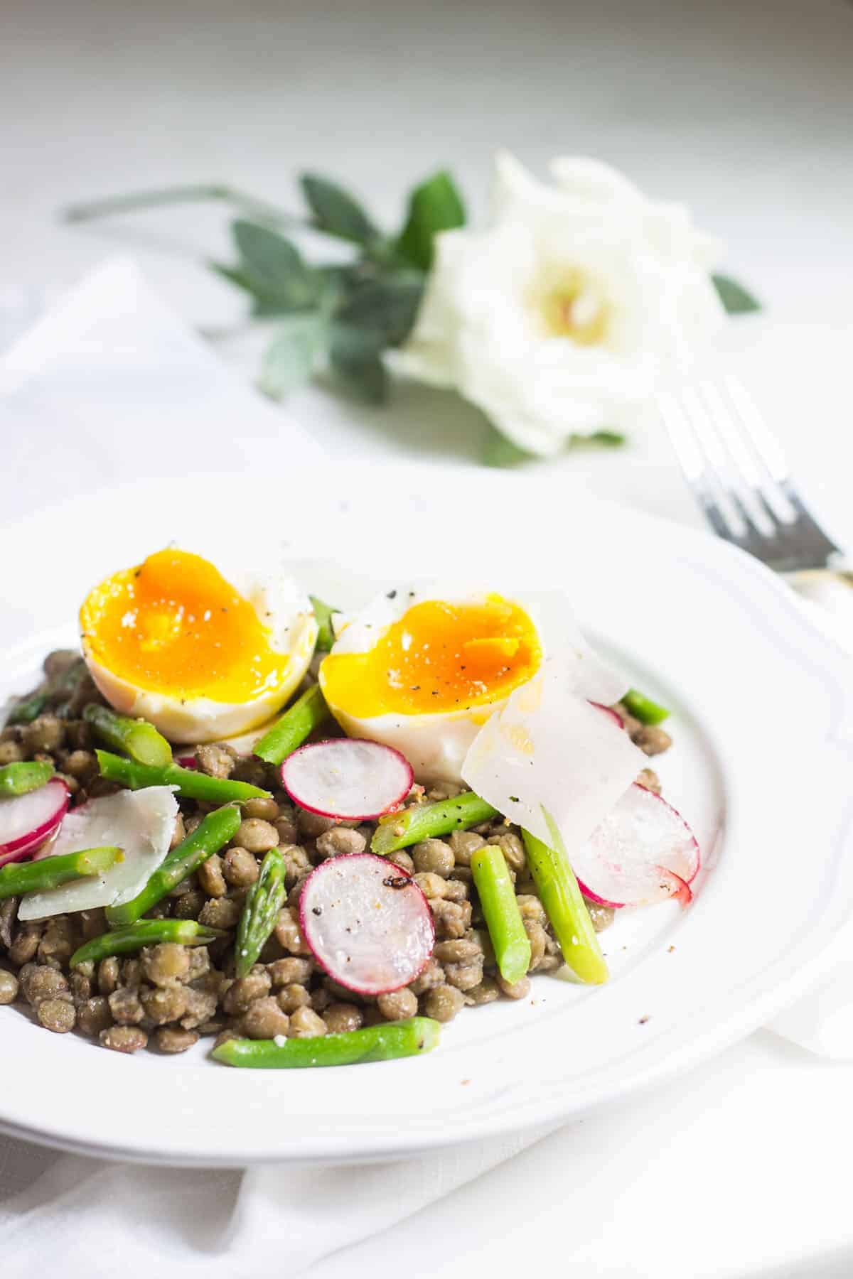 French Lentil Salad: warm lentils with asparagus and a soft boiled egg. Recipe via MonPetitFour.com