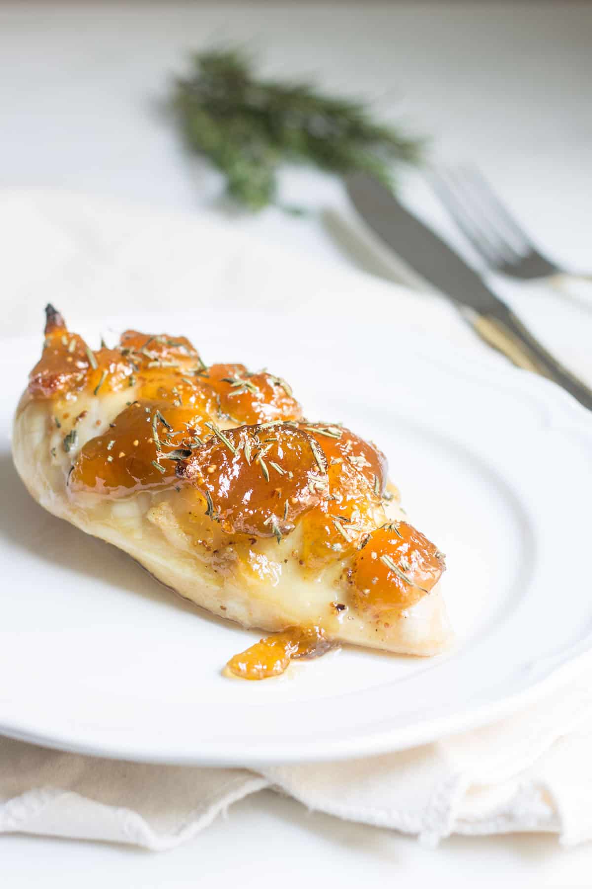 Easy Baked Chicken with Fig Preserves. A 30-minute dinner that's beautiful and delicious! Recipe via MonPetitFour.com