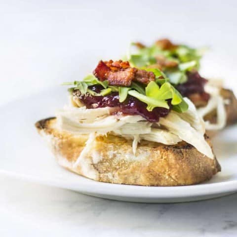 leftover turkey tartines