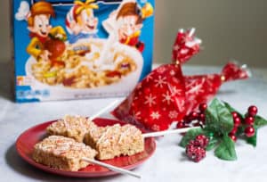 Rice Krispies Treat Pops: the perfect holiday goody bag gift! Recipe via MonPetitFour.com
