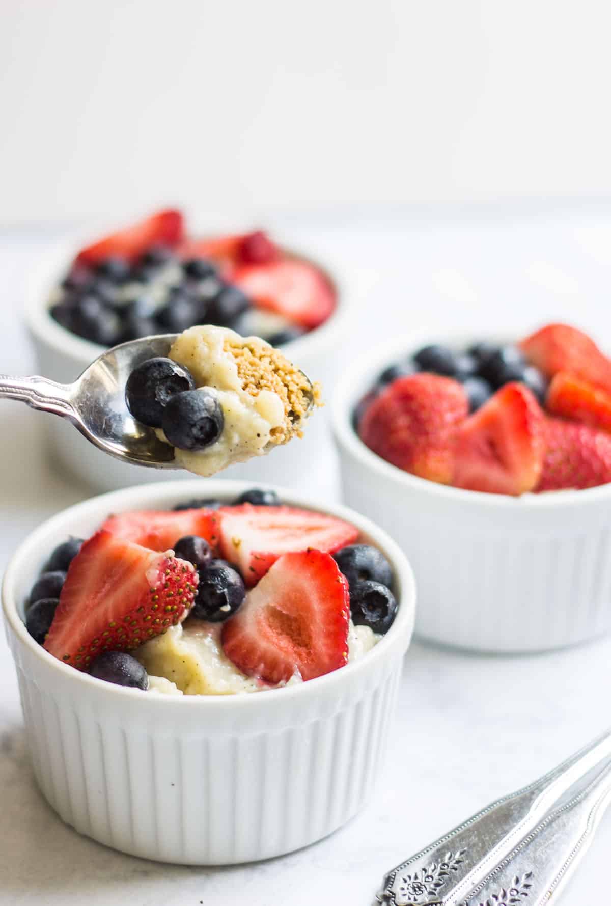 Berry Tarts: easy French tarts made with graham cracker crusts, pastry cream, and fresh berries. Recipe via MonPetitFour.com