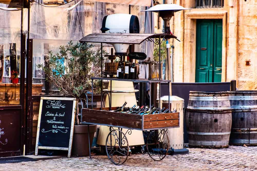 French Lifestyle Tips: wine cart