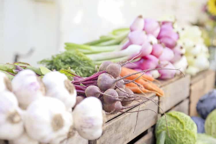 French Lifestyle Tip: Farmers Market vegetables and produce