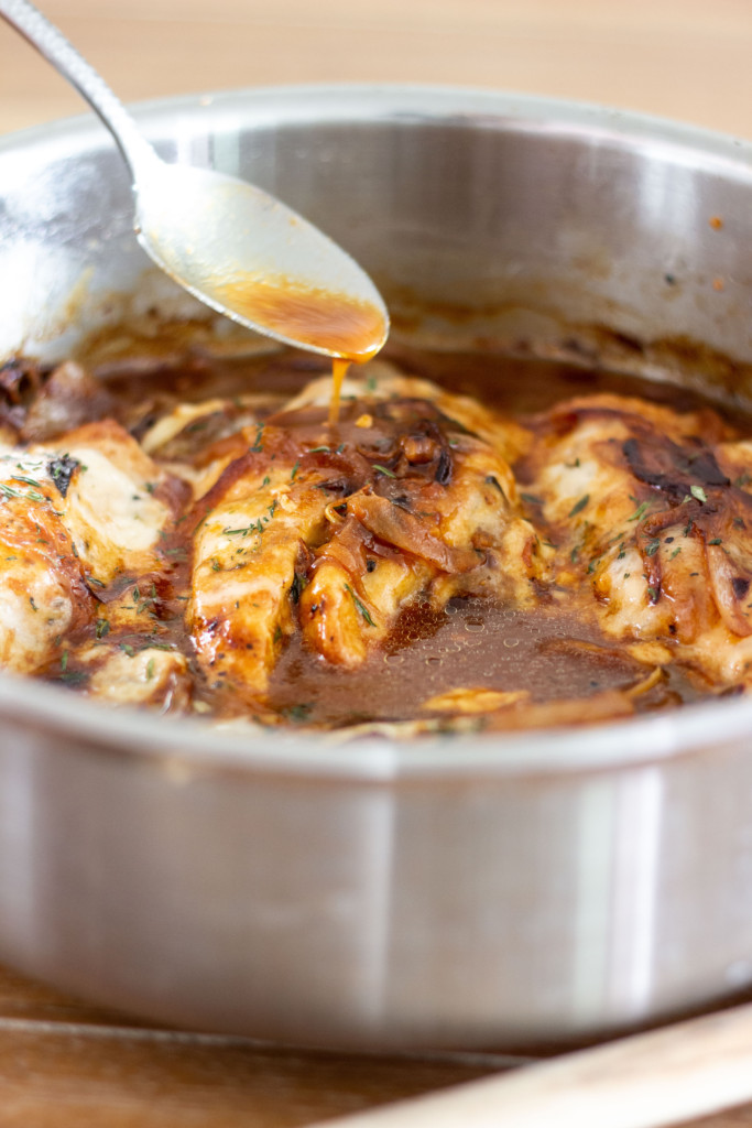 French onion chicken sauce image